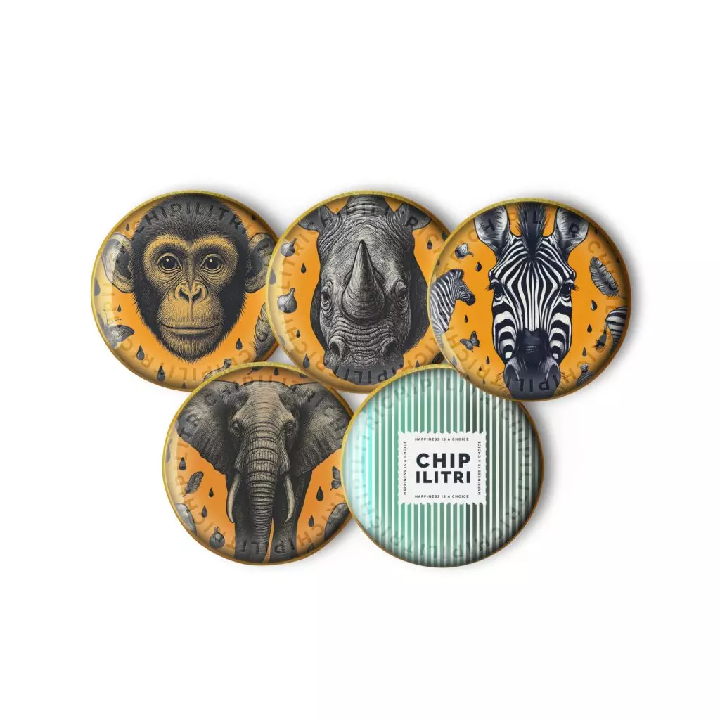 Set de 5 chapas AFRIKA Chipilitri con retratos de animales africanos.