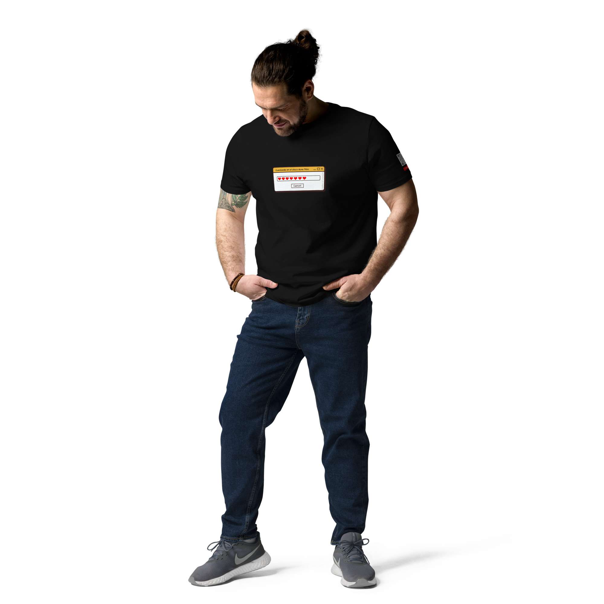 Camiseta Guardando en el Disco Duro — Moda Sonora 2026 de Chipilitri
