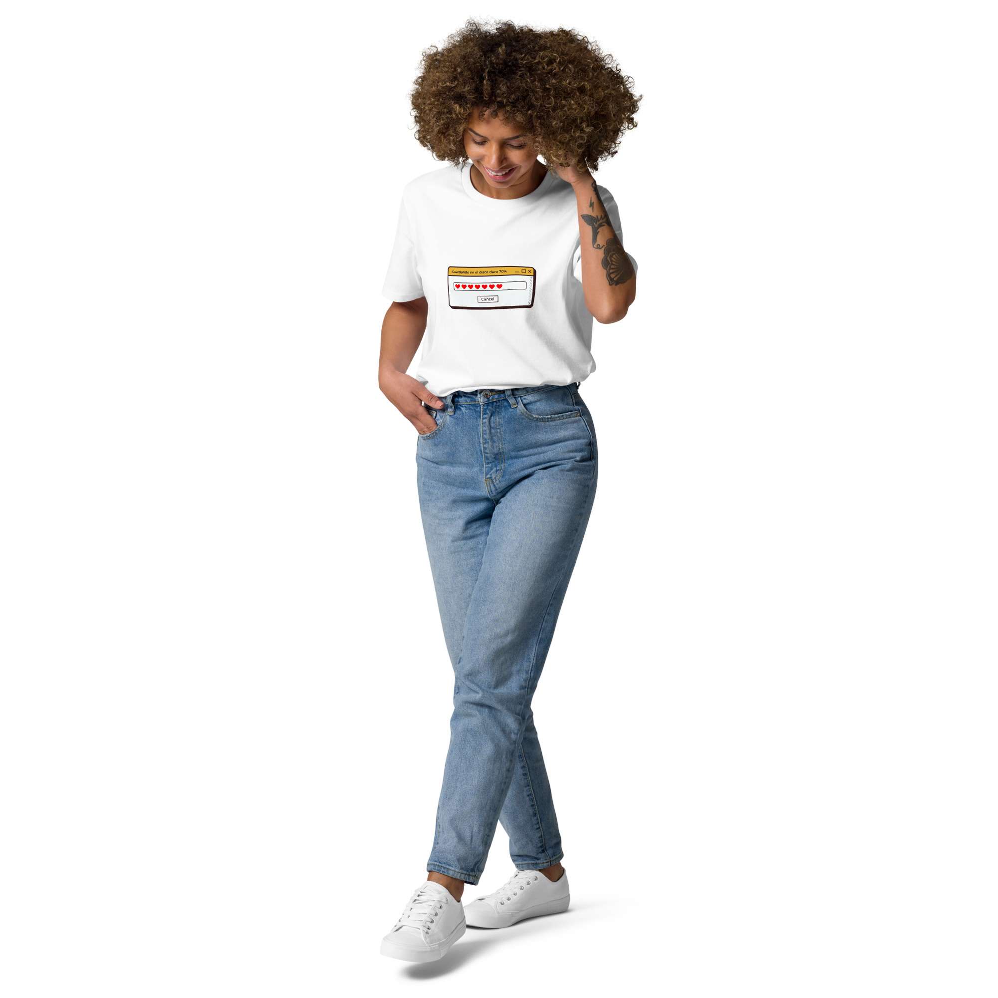 Camiseta Guardando en el Disco Duro — Moda Sonora 2026 de Chipilitri